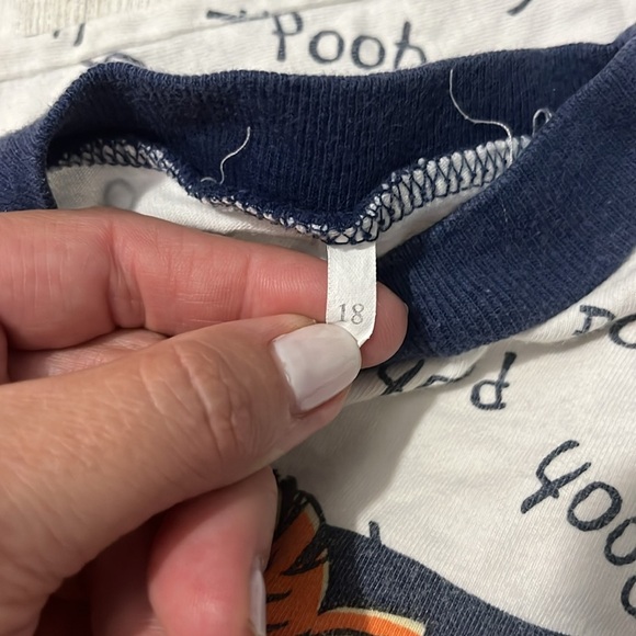 Vintage Pooh Tee - Picture 8 of 10